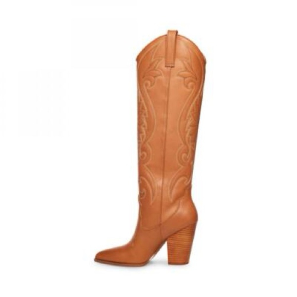**NEW** Steve Madden Lasso Boots
